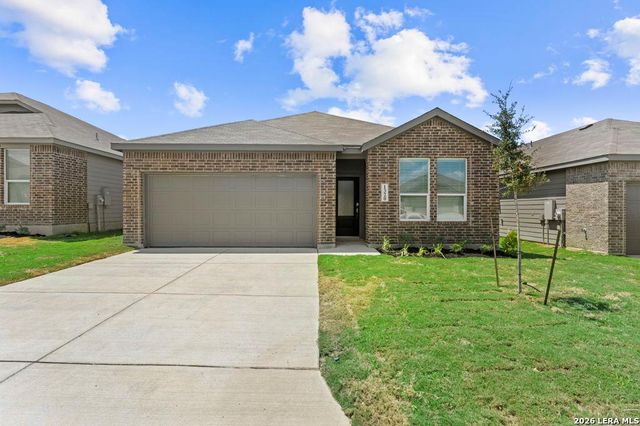 1320 Apron Trl — The Landing