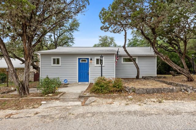 17807 HILLTOP DR — GREY FOREST