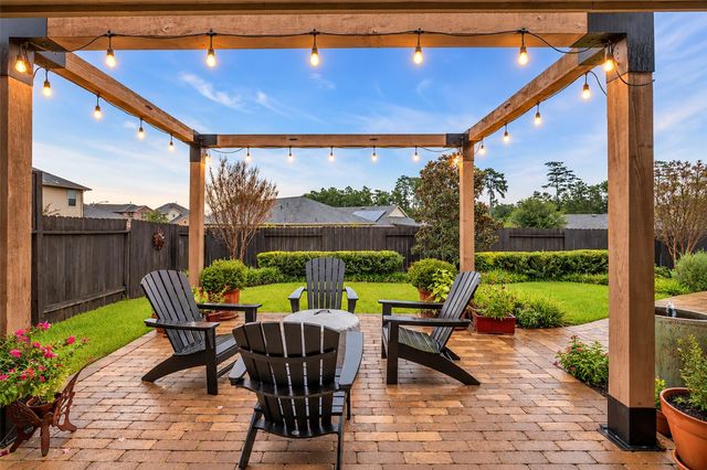 14093 Lake Crescent Dr — Fosters Ridge