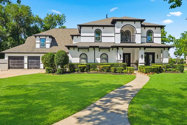 15 Bees Creek Court — SIENNA