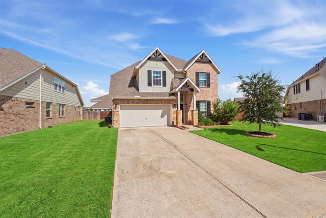 215 San Gabriel — River Farms