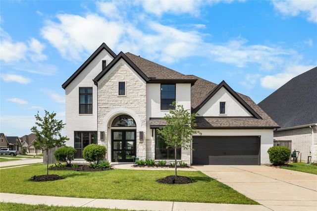 19007 Valentine Padlock Cir — Amira