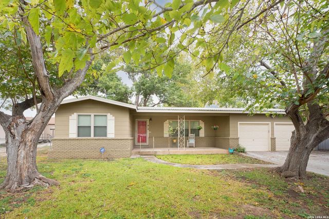 818 Mary Blvd — ADDN: KREUSLERVILLE