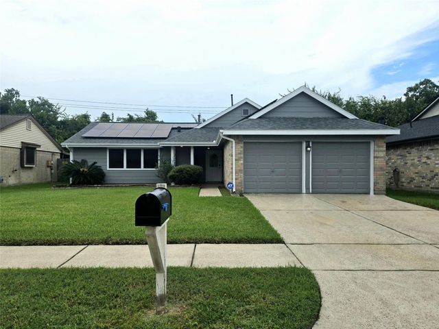 1109 Willow Creek Dr — Creekmont Sec 02