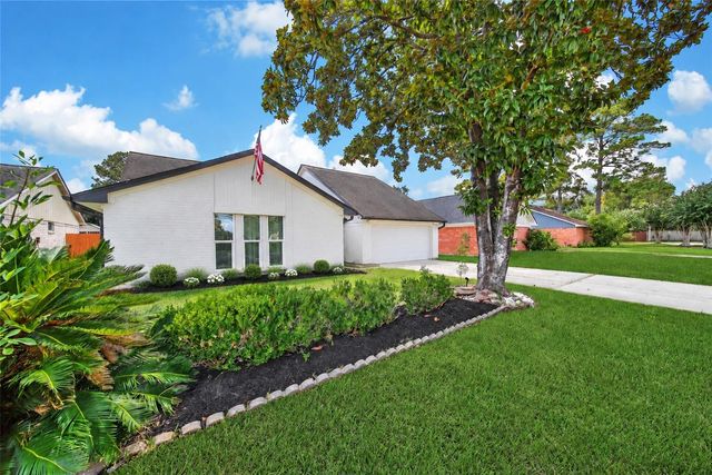 4014 Alshire Dr — Sandpiper