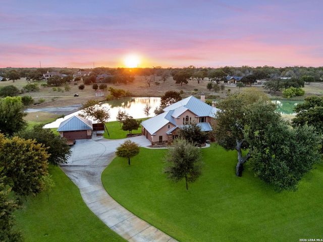 177 ABREGO LAKE DR — Abrego Lake