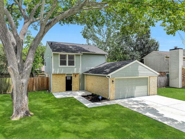 2710 Merrimac Dr — The Landing