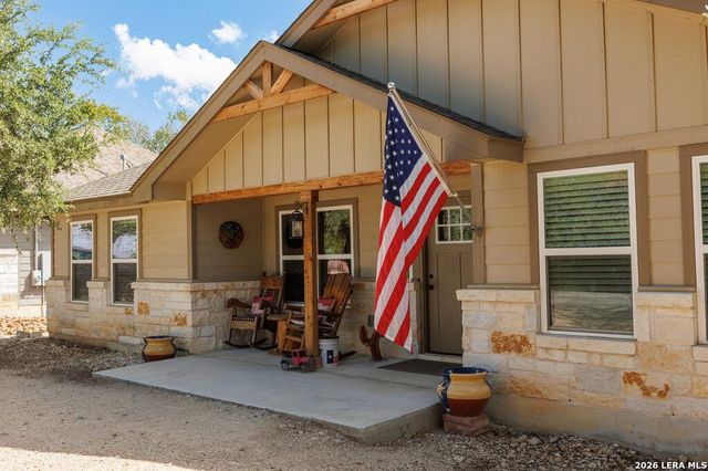2012 RONDA CT — CANYON LAKE FOREST