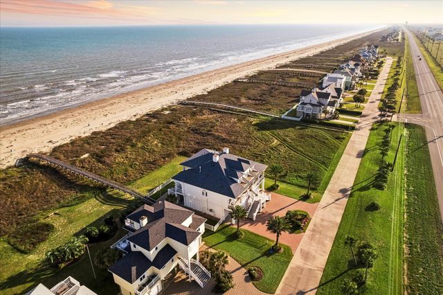 19507 Shores Dr — The Dunes Of West Beach 95