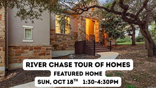 638 CAMBRIDGE DR — RIVER CHASE