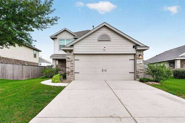 8623 River Crest Dr — Wooster Crossing