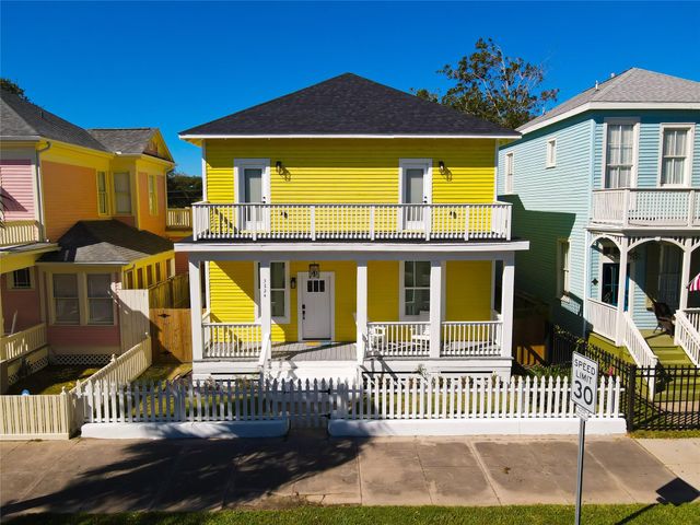 3124 Bernardo De Galvez Ave — Galveston Outlots