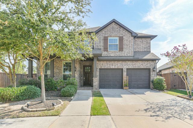 16866 Beechwood Forest Way — Groves