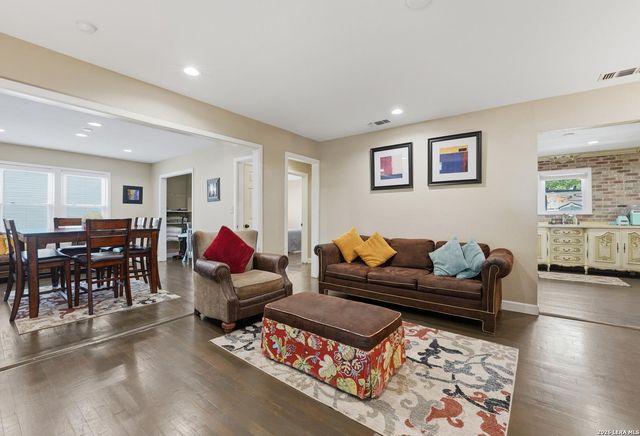 1236 S ACADEMY AVE — UNICORN HEIGHTS
