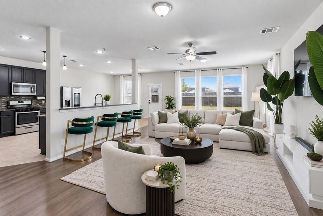 3518 Paganini Pl — Camillo Lakes