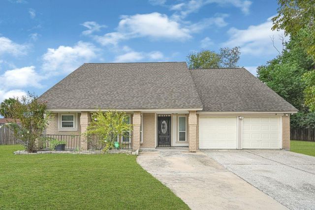 11451 Gracechurch Dr — Greenfield Village