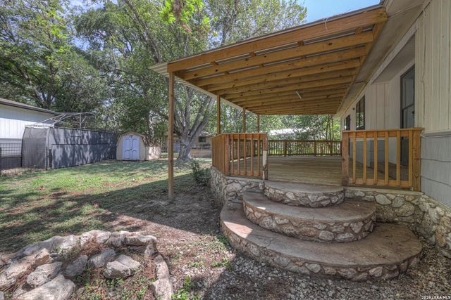 151 DEER LN — River Bend