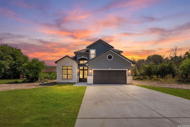 8228 Utopia Blvd — SELMA PARK ESTATES