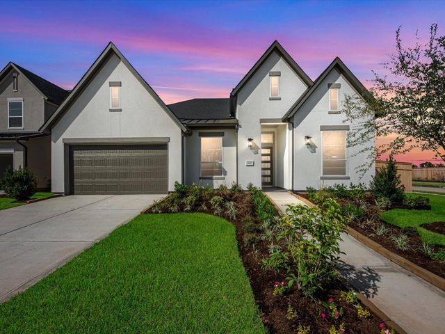 2627 Crown Ridge Dr — Sienna