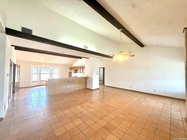 219 Wedgewood Ln — GREENWOOD FOREST