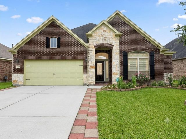 2818 Krenek Ct — Briarwood Crossing Sec 2
