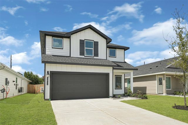 6719 Canyon Breeze Dr — Holly Ridge