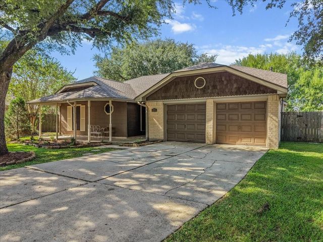 4422 Glen Avon Dr S — Village Grove Sec 01