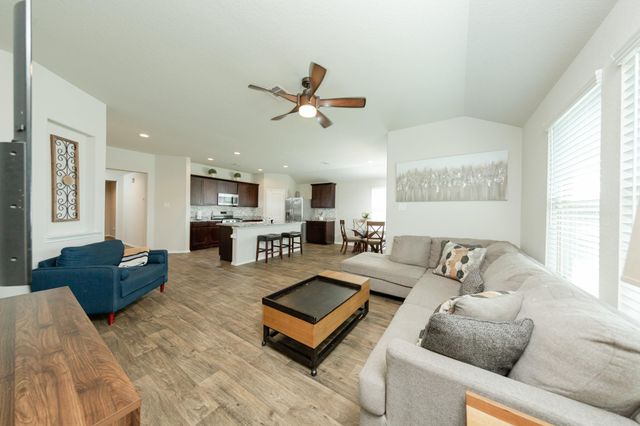 1830 Glademeadow Ln — Sunset Crossing