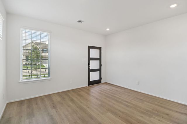 5233 Redbud Valley Dr — Massey Oaks Village
