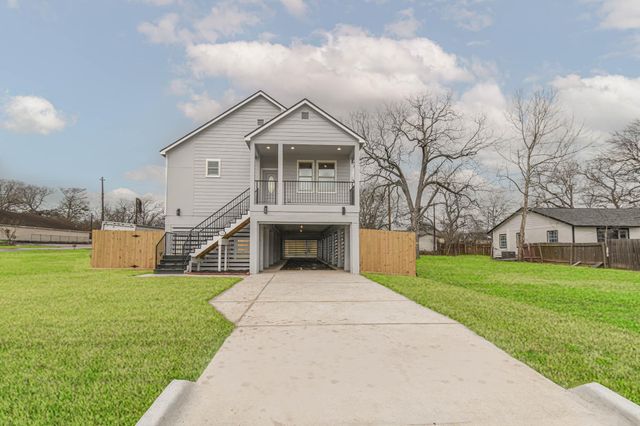 316 6th St — Rosenberg