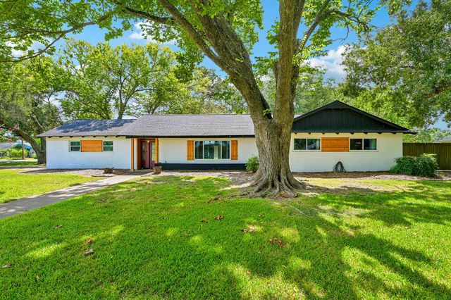 101 W Larkspur Dr — Ridgecrest