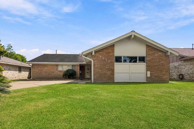4812 Mistletoe Rd — Huntington Sec 02