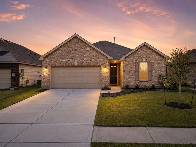 714 Allana Ln — Imperial Forest Sec 1