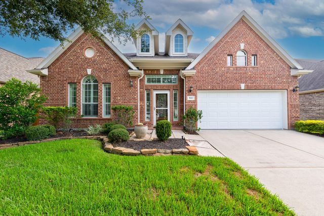 5211 Addison Hills Ln — Heritage Grand