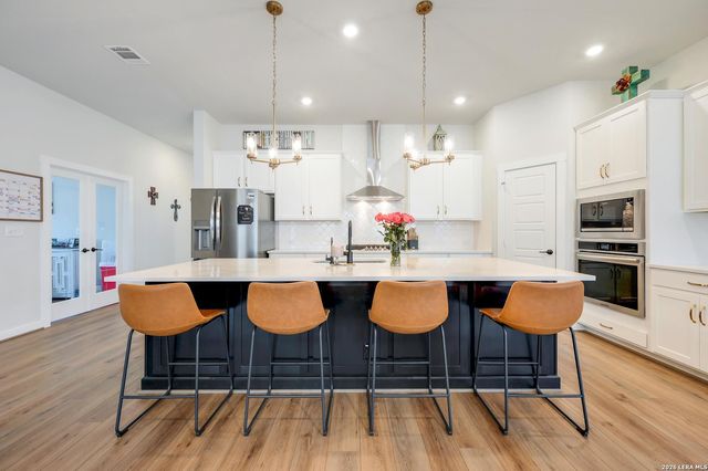 1693 Hidden Fox — MEYER RANCH