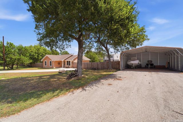 2046 BLUERIDGE DR — Canyon Lake Hills
