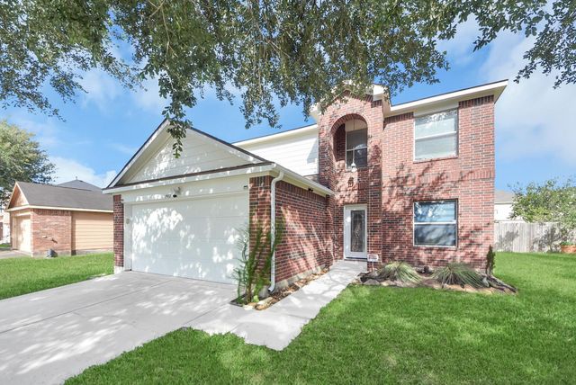 1902 Serenata Ln — Woodland Pines