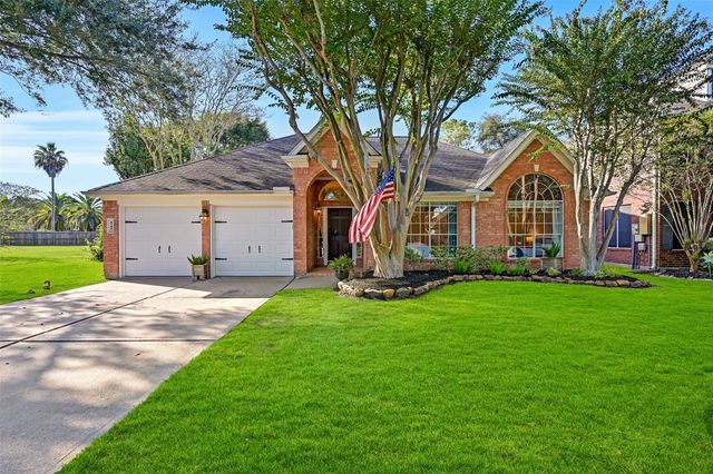 5130 Candlewood Dr — Rustic Oaks