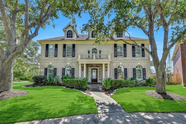 2803 Senova Ct — CAMBRIDGE COVE AT SILVERLAKE
