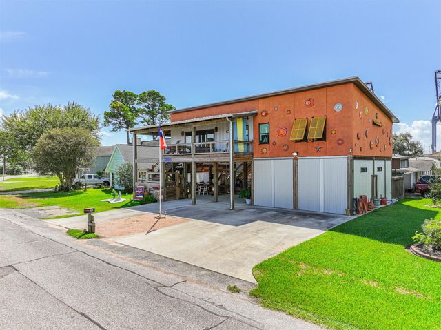 3803 Marlin Ln — Bay Colony