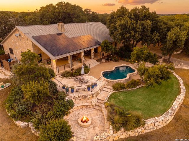 26037 Lewis Ranch — LEWIS RANCH