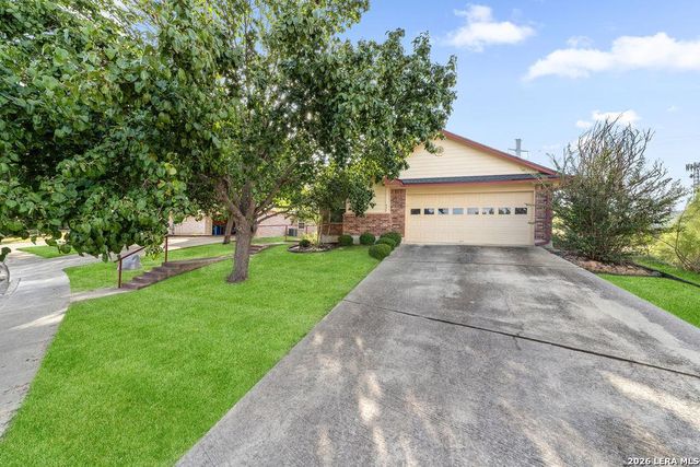 458 Vicksburg Ave — Vicksburg Village