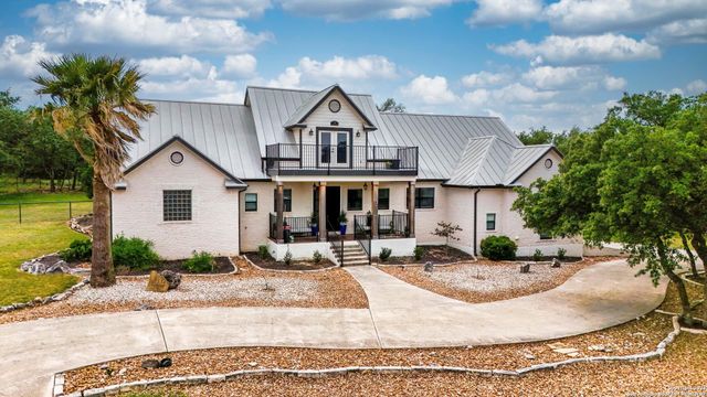 725 Winding View — RIVER CHASE
