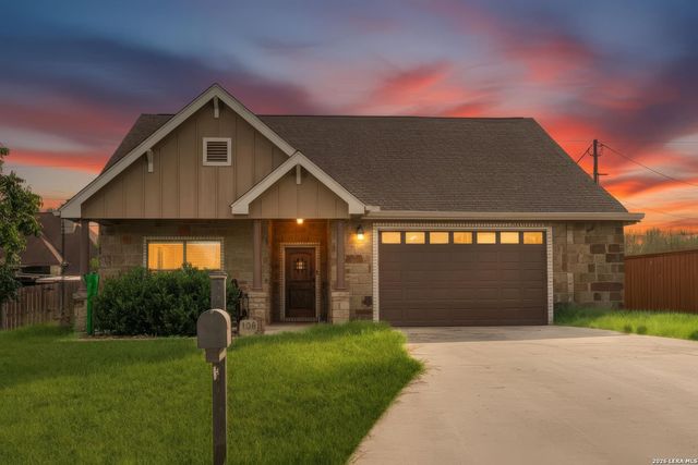 108 Ridgecrest — NORTH CREST
