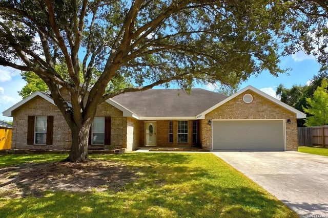 909 QUEENS DR — PALACE HEIGHTS