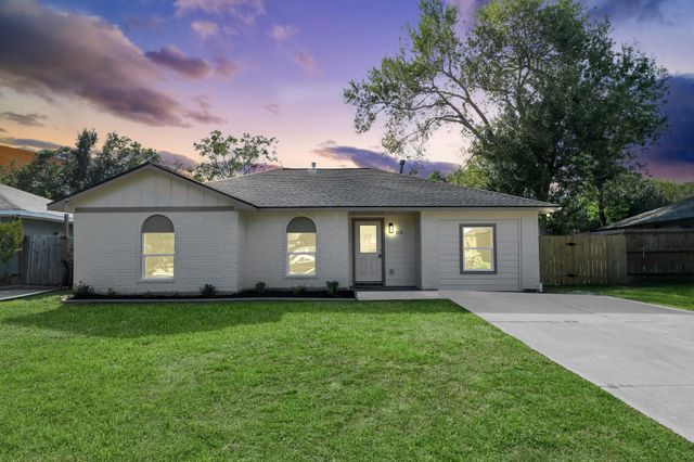 5131 Beechaven St — Ridgemont Sec 1