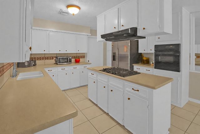 4205 Lariat Dr — Chaparral Village Sec 02