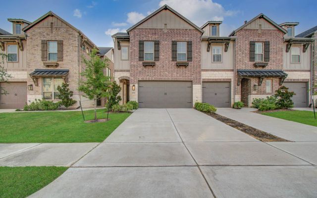 6510 Bramble Cove Ln — Lakeside Village At Cross Creek Ranch