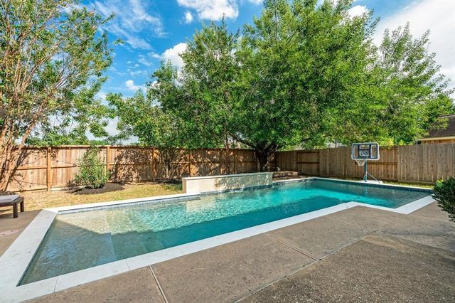 24310 Stone Mountain Falls Fls — Wimbledon Country North Sec 01