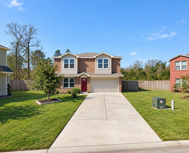 2047 Vanamen Ct — Pinewood Forest